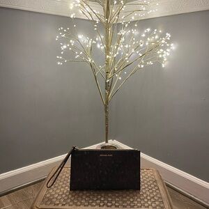 Michael Kors Dark Wristlet